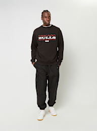 New Era, Chicago Bulls NBA Lifestyle Oversized Crewneck Sweatshirt, black, Image 5 of 5