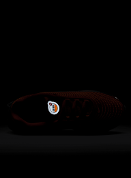Nike, Air Max Dn (GS), red, Image 9 of 9