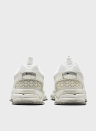 Nike, WMNS Zoom Vomero 5, beige, Image 5 of 9