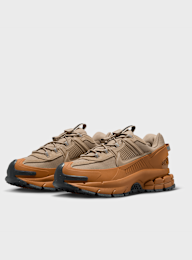 Nike, WMNS Zoom Vomero, brown, Image 4 of 9
