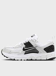 Nike, Zoom Vomero 5 (GS), white, Image 1 of 9