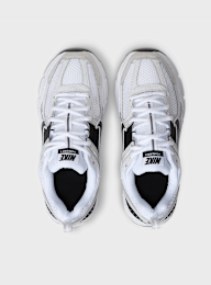 Nike, Zoom Vomero 5 (GS), white, Image 6 of 9