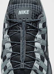 Nike, P-6000 metallic silver/metallic silver/black, grey, Image 8 of 9