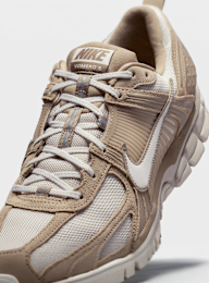 Nike, Zoom Vomero 5, brown, Image 7 of 8