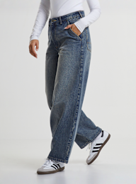 Urban Classics, Ladies Tapered Baggy Jeans, blue, Image 1 of 5