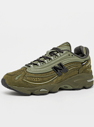 New Balance, 1000, green, Image 2 of 5