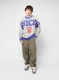 Mitchell & Ness, NBA New York Knicks Full Field Satin Fleece Crew, grey, Image 6 of 6