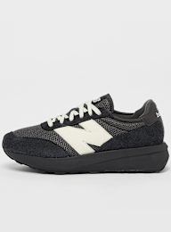 New Balance, 370, black, Image 1 of 5