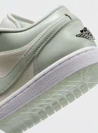Jordan, WMNS Air Jordan 1 Low SE, green, Image 8 of 8