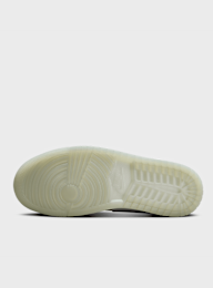 Jordan, Air Jordan 1 Mid SE summit white/blue chill-black, green, Image 3 of 8