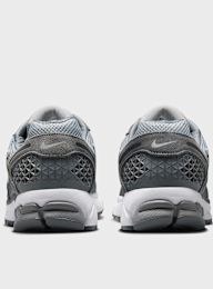 Nike, Zoom Vomero 5, szary, Obraz 5 z 9