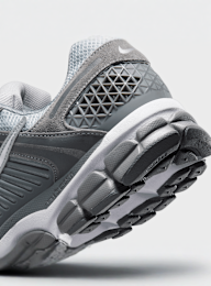 Nike, Zoom Vomero 5, szary, Obraz 7 z 9