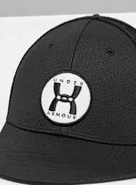 Under Armour, Blitzing Trucker, black, Image 4 of 4