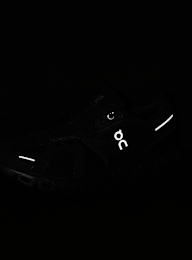 On, Cloud 6, black, Image 9 of 9