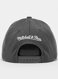 Mitchell & Ness, Rubber Patch Classic Red Own Brand, szary, Obraz 2 z 4