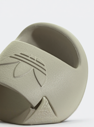 adidas Originals, Adifom Adilette Kids Slides (GS), grey, Image 7 of 8
