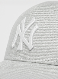 New Era, Female 9FORTY Metal Denim New York Yankees, silver, Image 3 of 4