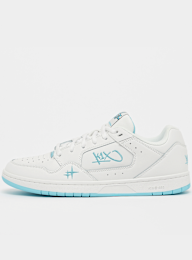 K1X, Sweep '25, white, Image 1 of 7
