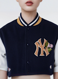 New Era, MLB Floral Varsity Jacket New York Yankees, blue, Image 3 of 7