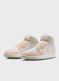 Jordan, Air Jordan 1 Mid SE, white, Image 4 of 8