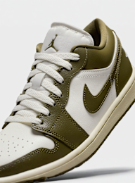 Jordan, WMNS Air Jordan 1 Low, green, Image 7 of 8