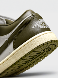 Jordan, WMNS Air Jordan 1 Low, green, Image 8 of 8