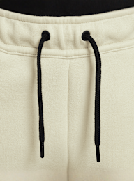 Nike, Junior Sportswear Tech Fleece Short, beige, Image 4 of 6