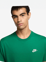 Nike, Sportswear Club Tee, green, Image 3 of 3