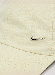 Nike, Dri-Fit Club Unstructured Metal-Swoosh-Cap, beige, Image 4 of 4