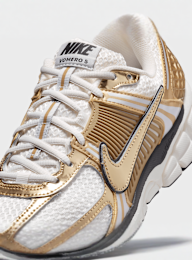 Nike, WMNS Zoom Vomero 5, gold, Image 7 of 8