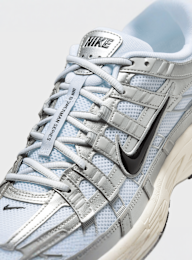 Nike, P-6000 metallic silver/metallic silver/black, silver, Image 7 of 8