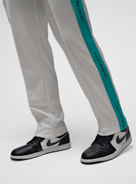 Jordan, Essentials Track Pants, beige, Image 6 of 7