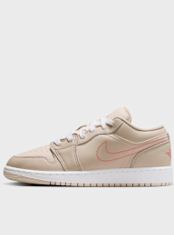 Jordan, 1 Low SE (GS), beige, Image 1 of 8