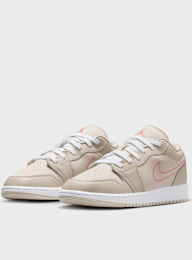 Jordan, 1 Low SE (GS), beige, Image 4 of 8