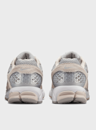 Nike, Zoom Vomero 5, beige, Image 5 of 9