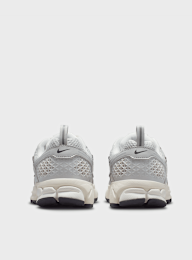 Nike, Vomero 5 sail/metallic silver/vast grey, grey, Image 5 of 9