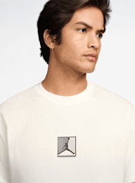 Jordan, Brooklyn Shortsleeve Crew, beige, Image 3 of 3