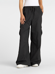 New Balance, Woven Cargo Pant black, black, Image 1 of 7