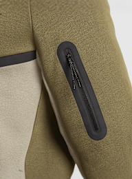 Nike, Tech Fleece Full Zip Windrunner Hoodie, green, Image 6 of 8