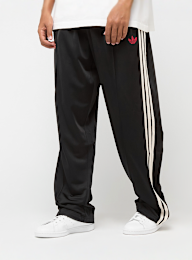 adidas Originals, Firebird Adicolor Baggy Fit Trackpants, zwart, Afbeelding 1 van 7