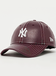 New Era, FEMALE 9FORTY Topstitch PU New York Yankees, red, Image 1 of 4