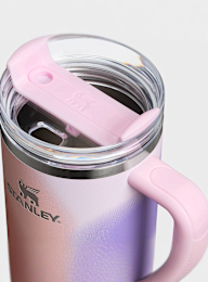 Stanley, The Quencher H2.O FlowState Tumbler | 0,9L, light pink, Image 3 of 3