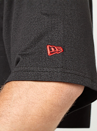 New Era, Oversized Graphic Tee, black, Image 4 of 6