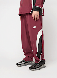 New Balance, In Game Woven Trackpant, czerwony, Obraz 1 z 6