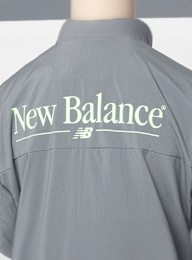 New Balance, REIMAGINED WOVEN GRAPHIC JACKET graphite, grey, Image 4 of 5