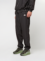 Umbro, Relaxed Track Pants, black, Image 1 of 8