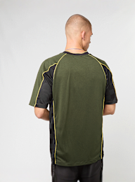Umbro, PANELLED RAGLAN SHIRT black, green, Image 2 of 4