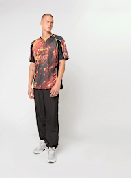 Umbro, PANELLED RAGLAN SHIRT black, red, Image 4 of 4