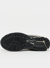 New Balance, 2002, beige, Image 4 of 8