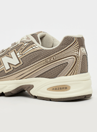 New Balance, 740, gold, Image 7 of 7